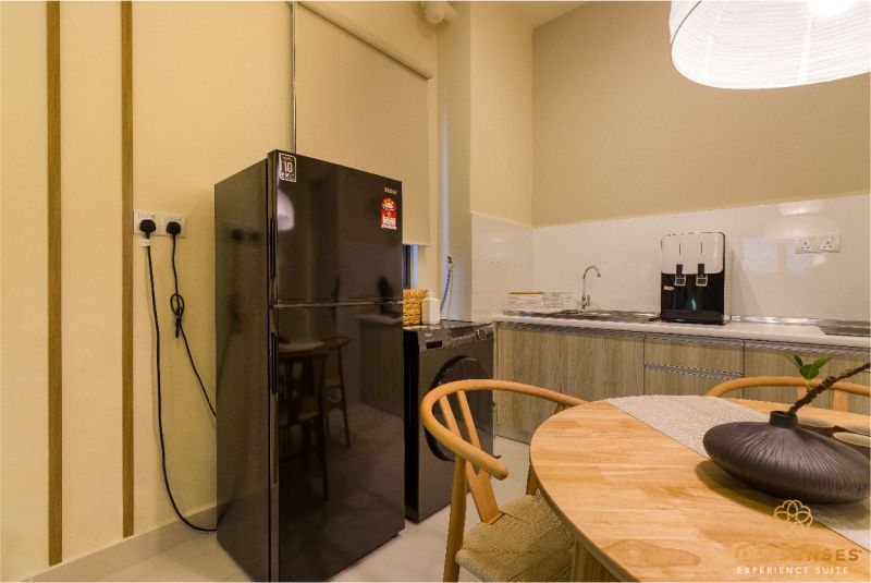 Japandi Premium Studio with Bathtub - room photo 19